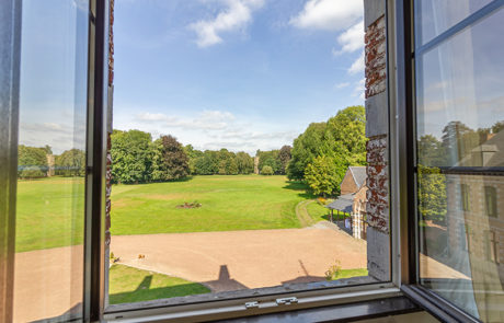 Location de bureau - Château de Thieusies - salle de réunion - espace de travail - espace business professionnel - Soignies Mons Hainaut